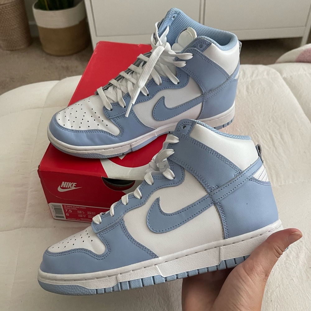 Women’s Dunk High Aluminum
